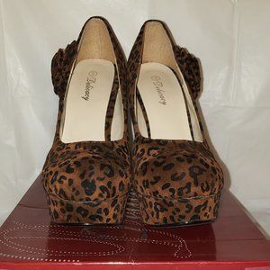 DELICACY Lorina-015